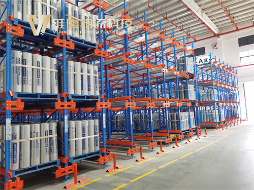 倉(cāng)儲(chǔ)升級(jí):為什么越來越多企業(yè)選擇穿梭貨架?