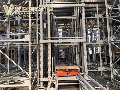 托盤四向穿梭車讓貨物 “橫豎都能跑”，周轉(zhuǎn)速度翻倍